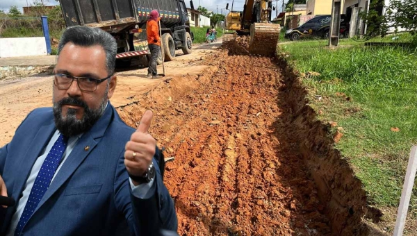 Senador Alan Rick envia recursos e principal avenida de Tarauacá passa por revitalização