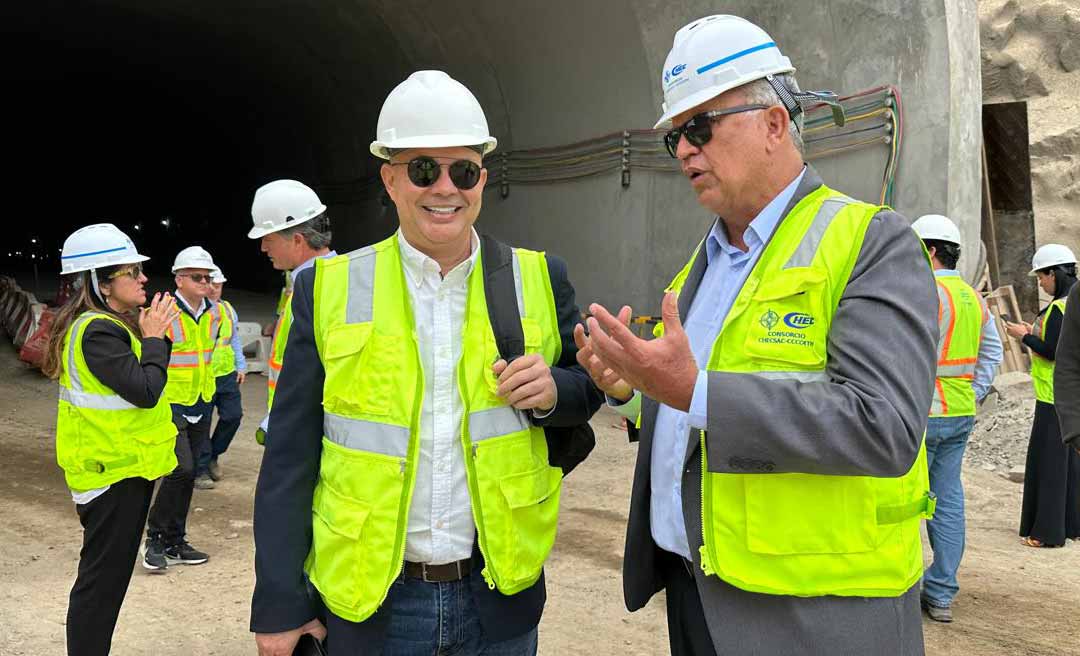 Senador Sérgio Petecão lidera comitiva para inauguração do Porto de Chancay, no Peru