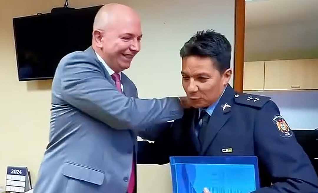 “Quem ajuda a Polícia Militar, ajuda a sociedade acreana”, afirma Gerlen Diniz