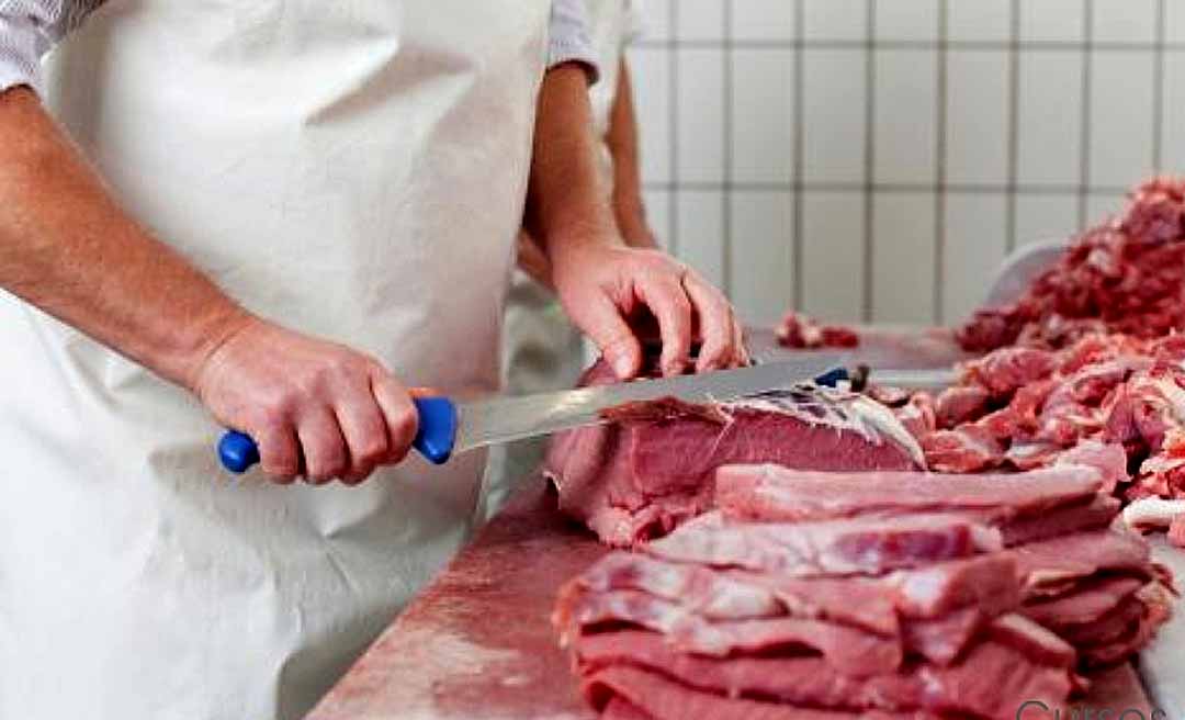 Com alta no preço da carne, rio-branquense pagou mais caro pela cesta básica em outubro, revela estudo