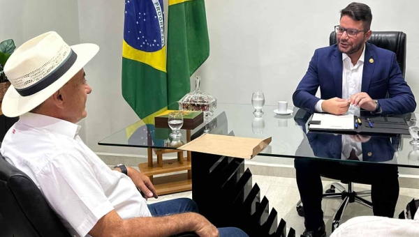 Tião Bocalom e Gladson Cameli se reúnem para debater obras estruturantes na Capital