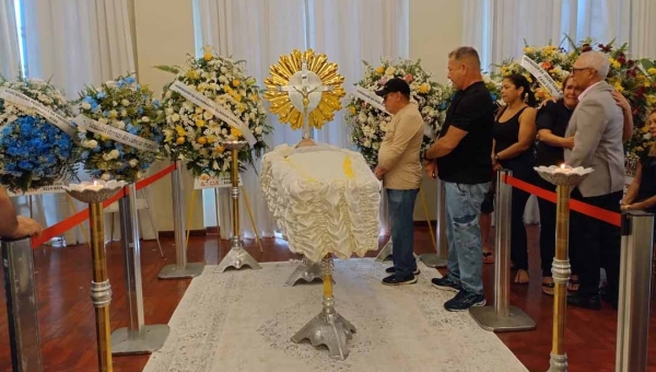 Corpo do ex-governador Flaviano Melo é velado no Palácio Rio Branco