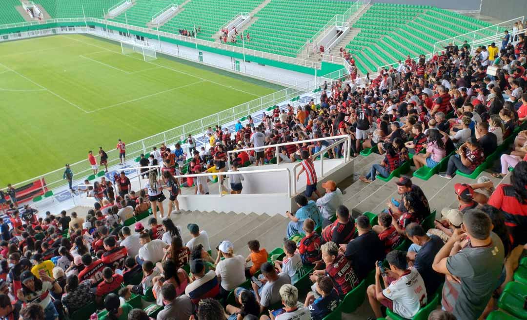 Torcida começa a chegar à Arena da Floresta para jogo entre Santa Cruz do Acre e Flamengo