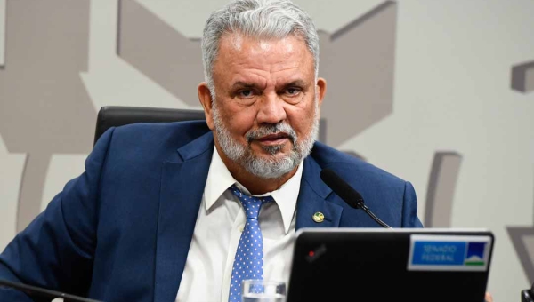 Petecão anuncia a construção de 25 moradias do Minha Casa Minha Vida em Manoel Urbano