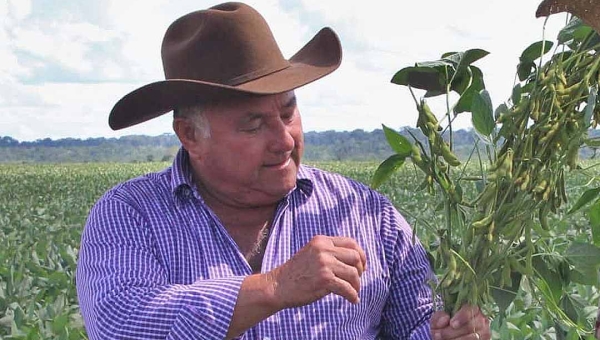 Comissão da Aleac aprova entrega de Comenda a pecuarista suspeito de financiar manifestantes em frente a quartel