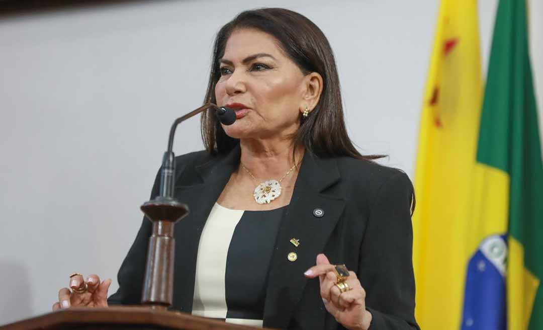 Ao citar o Hospital de Feijó, Antônia Sales diz que Gladson precisa ter pulso firme e resolver os problemas da Saúde