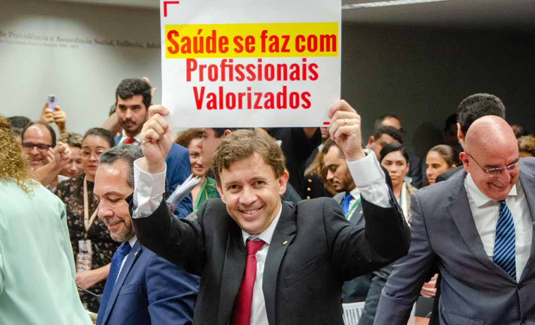 Com relatoria de Eduardo Velloso, piso salarial de médicos e cirurgiões-dentistas é aprovado em comissão
