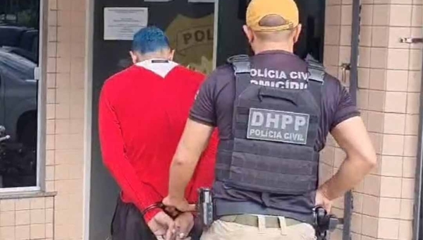 Três suspeitos de homicídio são presos com drogas e dinheiro em operação no bairro Carandá