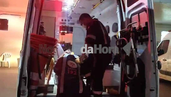 Ciclista fica gravemente ferido em colisão com motociclista em Capixaba; vítima teve cortes na cabeça e fratura exposta