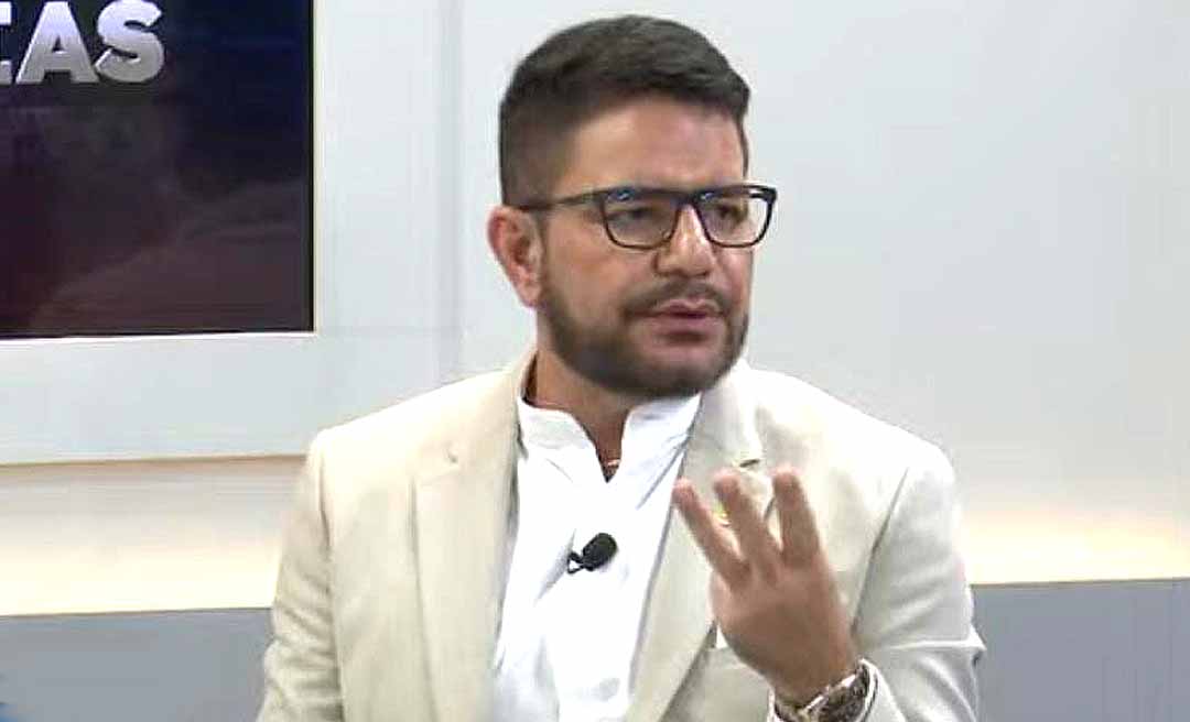 Gladson anuncia ponte entre o Bairro Quinze e a Baixada da Sobral, explica atraso em obra em Xapuri e diz que “2024 foi um ano de emoções”