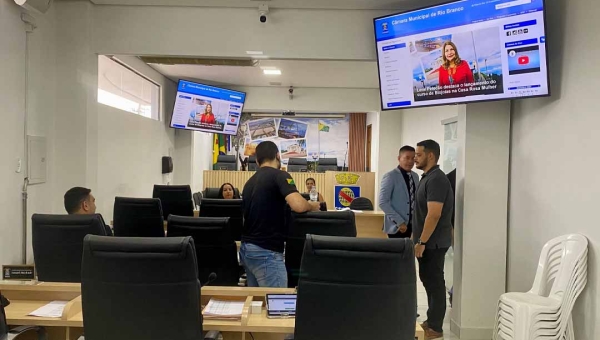 Mais uma vez, sessão na Câmara de Rio Branco é cancelada por falta de quórum