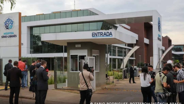 Lula passa por cirurgia em São Paulo para drenagem de hematoma