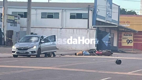 Motociclista morre na estrada do Quinari após bate em veículo; motorista não teria prestado atenção ao fazer conversão na via