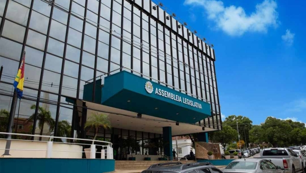 Assembleia abre licitação para contratar posto de combustível para abastecer veículos institucionais