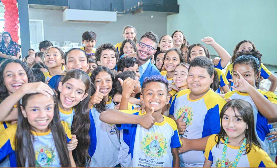 Com a presença do governador Gladson Cameli, mais de mil alunos se formam no Proerd