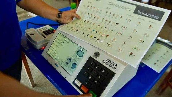 CCJ da Câmara aprova projeto que institui o voto impresso e permite recontagem física de votos