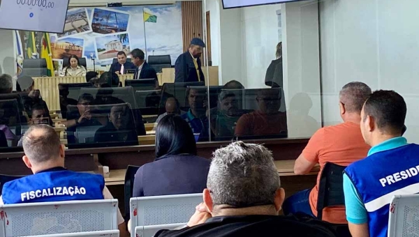 Prefeitura de Rio Branco deve propor aumento salarial para secretários municipais; salário pode “pular” de R$ 15 para R$ 28 mil