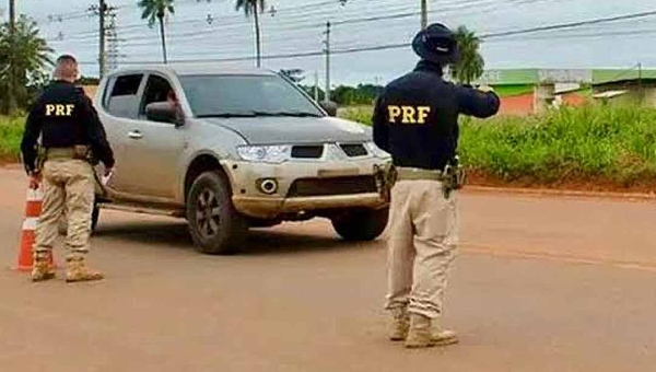 Polícia Rodoviária Federal intensifica fiscalização nas rodovias durante Operação Natal 2024