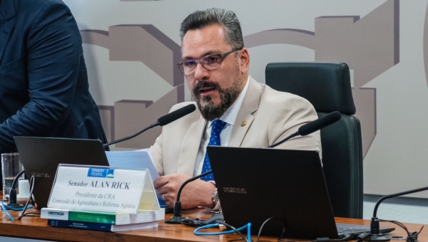 Senador Alan Rick anuncia empenho de R$ 16,7 milhões para reconstrução da ETA 2 de Rio Branco