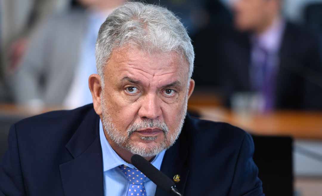 Petecão garante R$ 960 mil para revitalização do estádio municipal de Assis Brasil