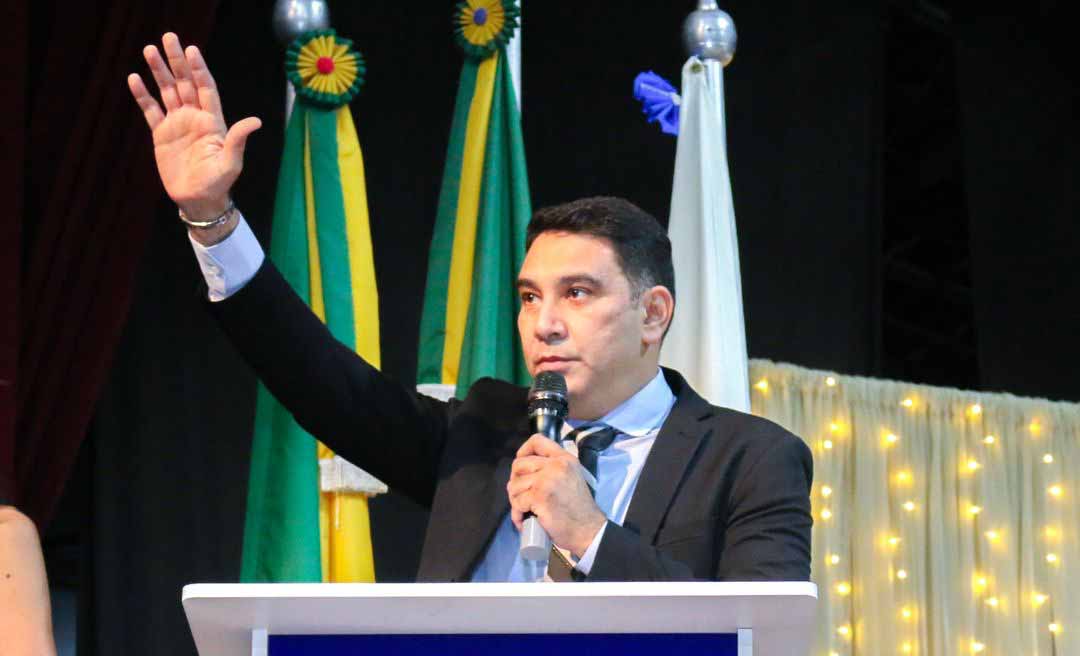 Em solenidade de posse, Samir Bestene diz que continuará sendo um elo do Legislativo com os interesses do Município