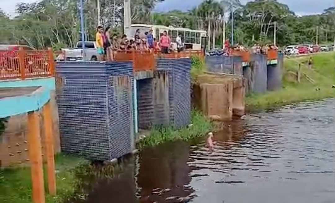 Jovem desaparece após mergulho no Igarapé Preto, em Cruzeiro do Sul; veja o vídeo