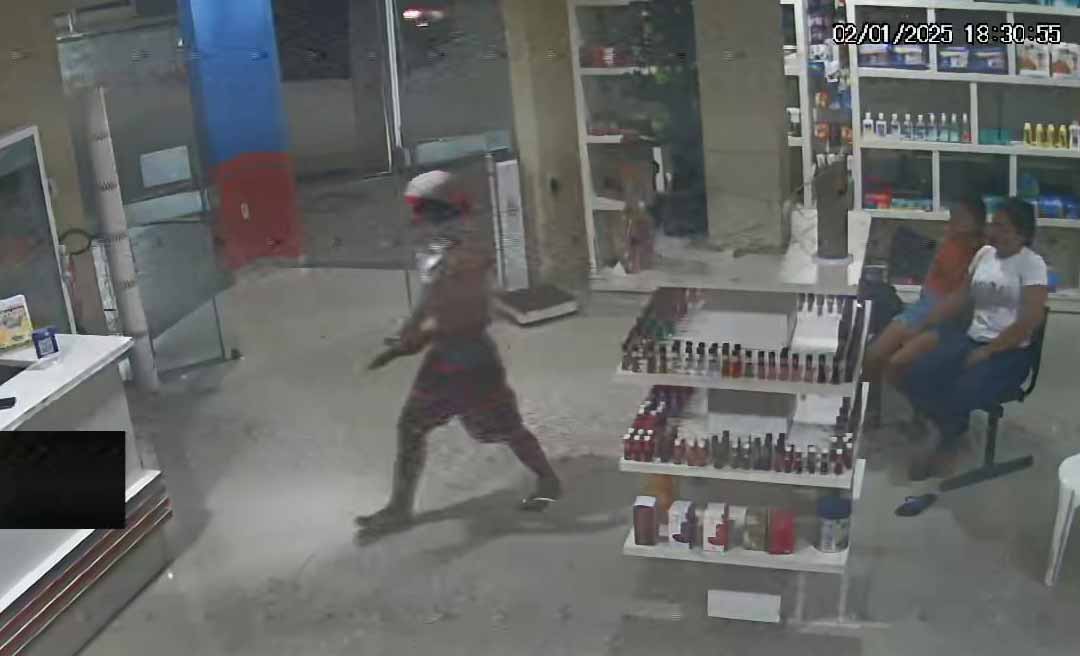 Menor confessa outros furtos após ser apreendido por roubo a farmácia no centro de Sena Madureira