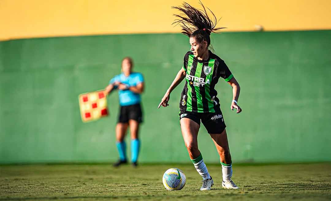 Time do Grêmio anuncia contratação da atacante acreana Valéria Paula para 2025
