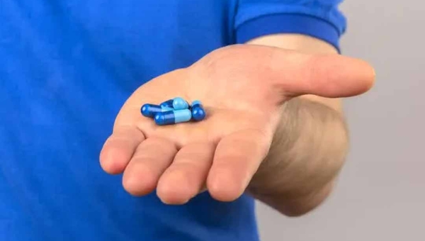 Homem de 56 anos tem parada cardíaca e morre após usar tadalafila