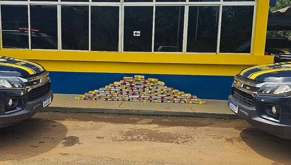 PRF apreende cerca de 85 quilos de drogas na BR-364, no Acre