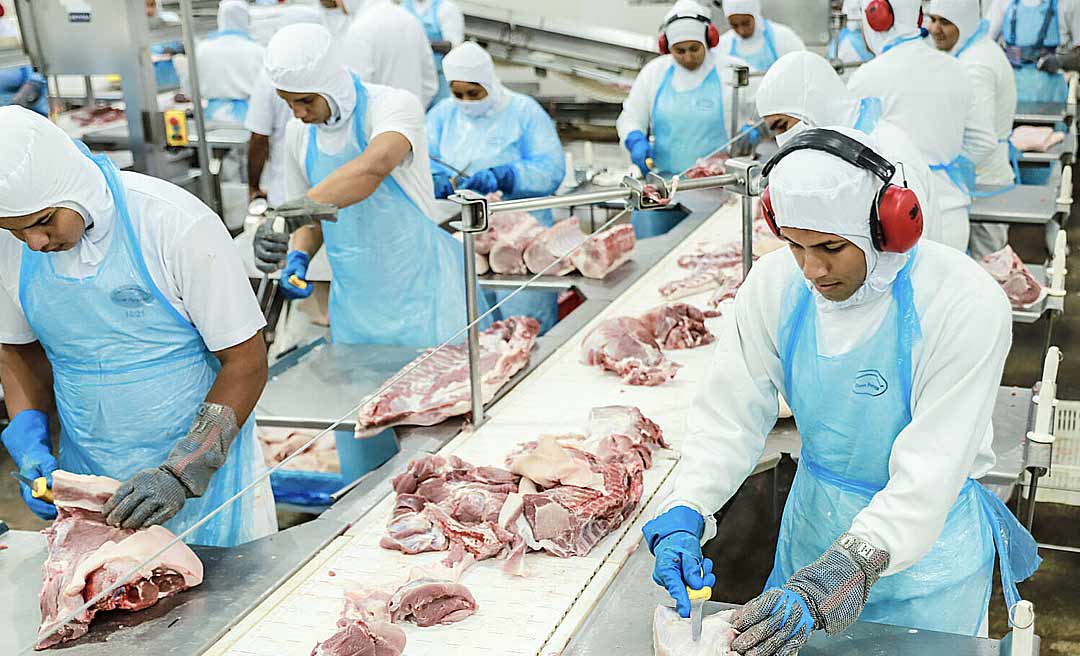 Carne suína do Acre ganha concorrência de mais cinco Estados brasileiros no mercado peruano