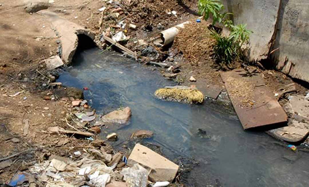 Falta de acesso ao saneamento básico e renda são os principais desafios enfrentados por crianças e adolescentes no Acre