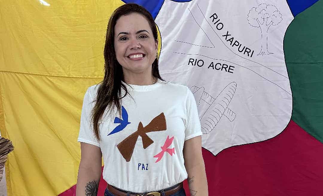 Michelle Melo participa da procissão de São Sebastião em Xapuri e reforça diálogo com a comunidade