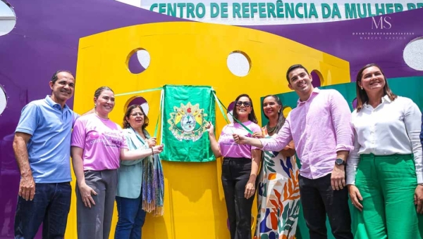 Cruzeiro do Sul é primeira cidade do Norte a ganhar Centro de Referência da Mulher Brasileira, em solenidade com presença de ministra e vice-governadora