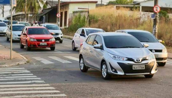 Prazo para pagamento da 1ª parcela do IPVA 2025 para placas 1 e 2 vence nesta sexta-feira