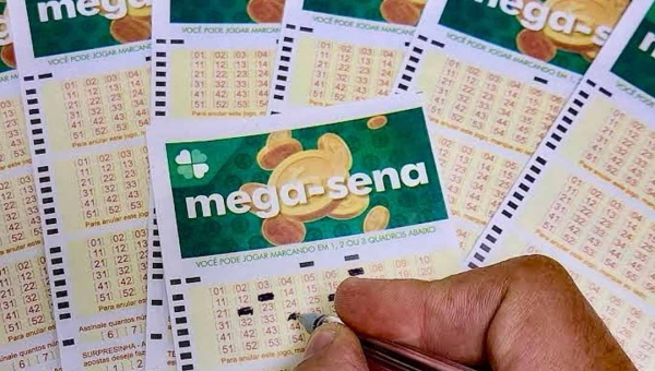 Mega-Sena: Concurso 2.819 acumula e prêmio sobe para R$ 30 milhões; sorteio acontece neste sábado