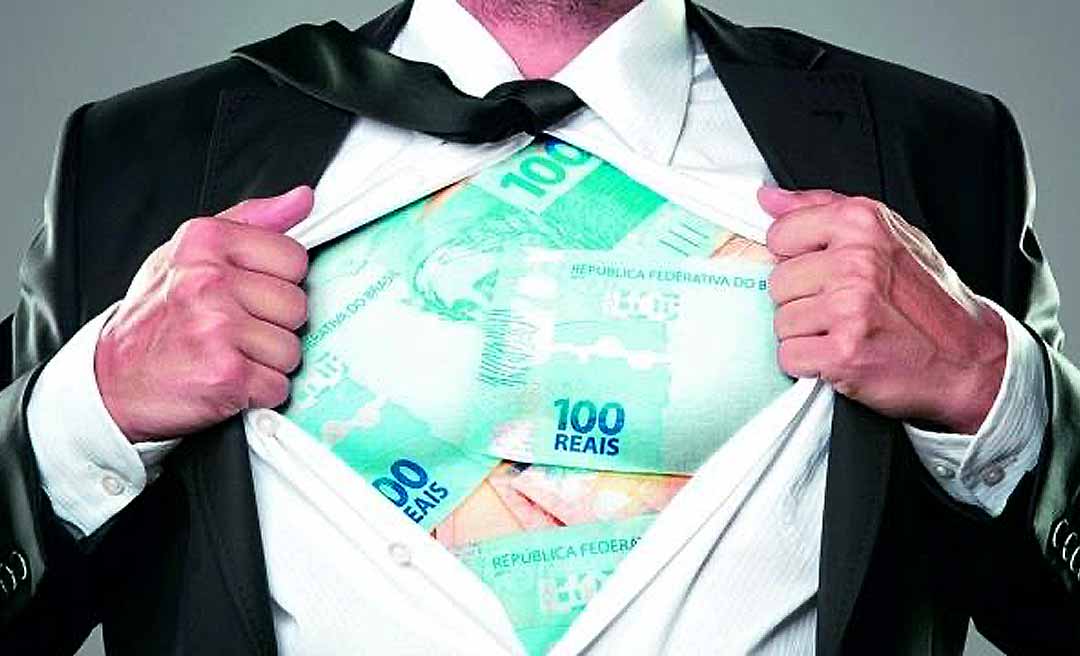 Supersalários, formados por penduricalhos, acima do teto constitucional podem estar pertos do fim