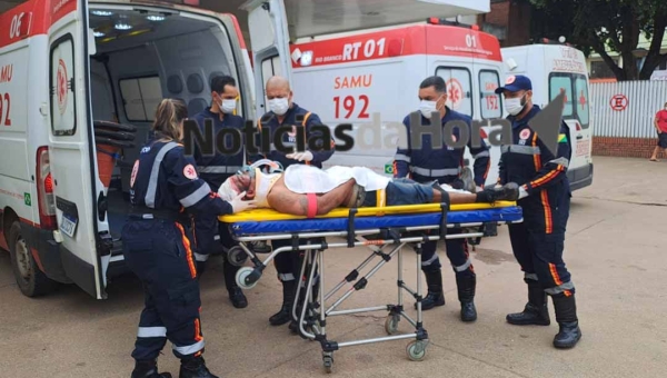 URGENTE: Homem é brutalmente agredido com golpes de terçado no bairro Triângulo Novo, 2° Distrito de Rio Branco