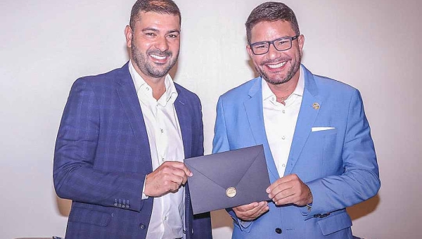 Convidado pessoalmente para a posse de Nicolau na Aleac, Gladson garante: “estarei lá”