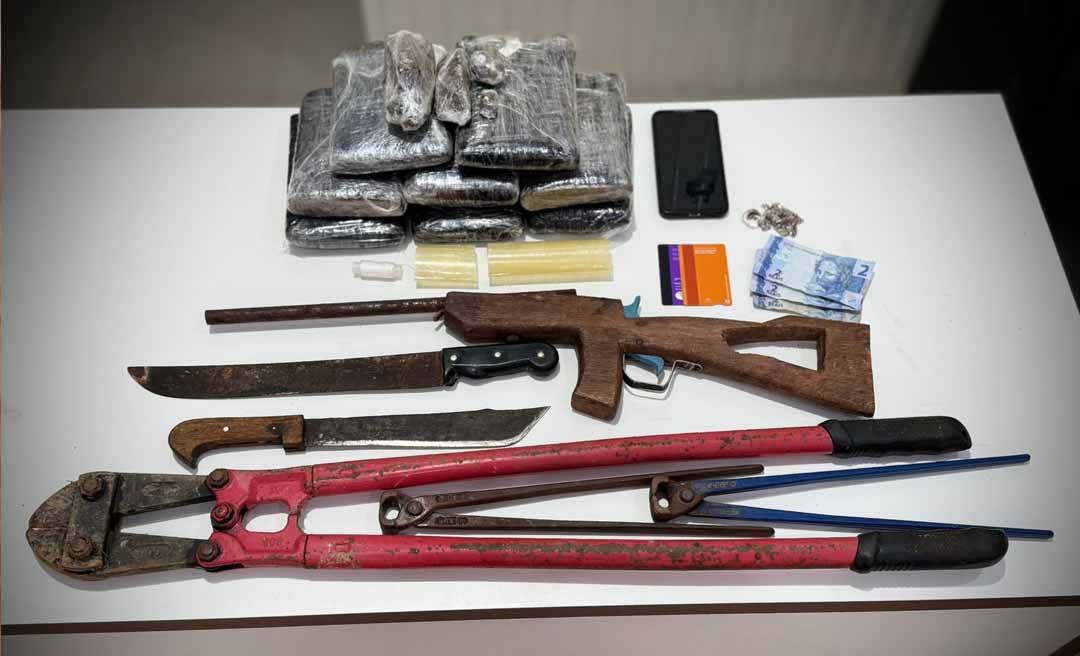 No município de Tarauacá, Polícia Militar apreende mais de quatro quilos de entorpecente e arma de fogo