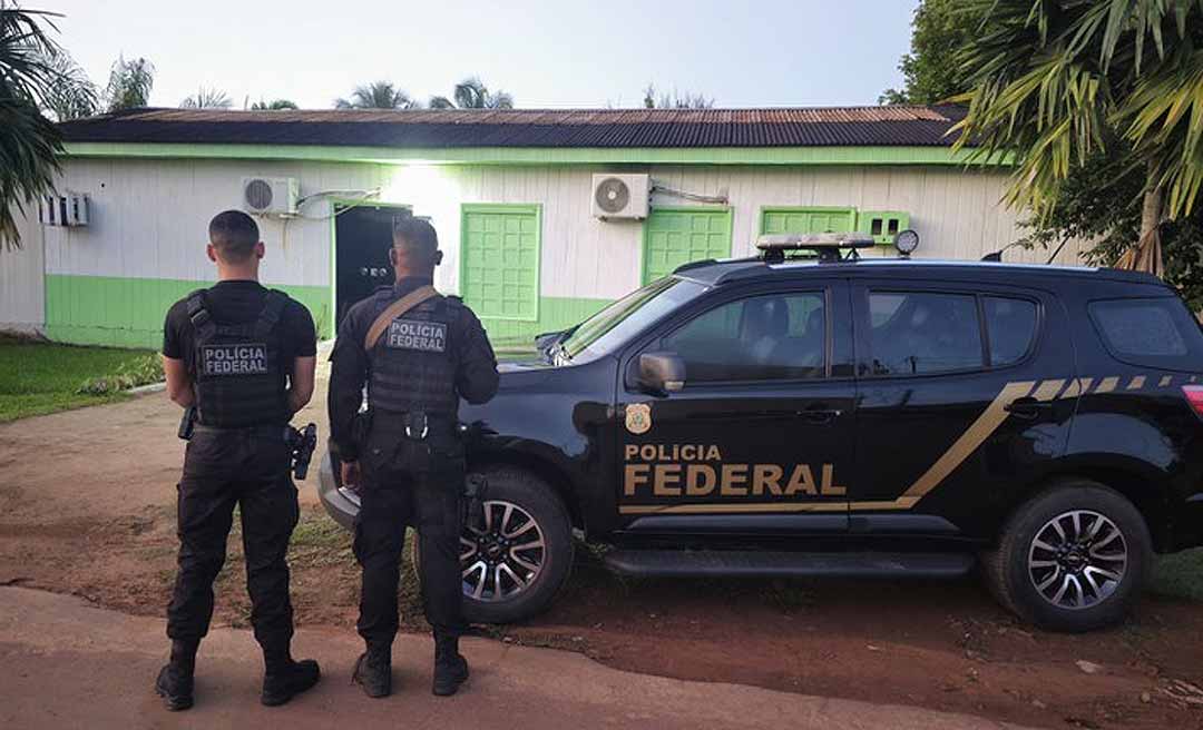 PF realiza operação para combater esquema de desvio de recursos envolvendo servidores e empresa em Capixaba