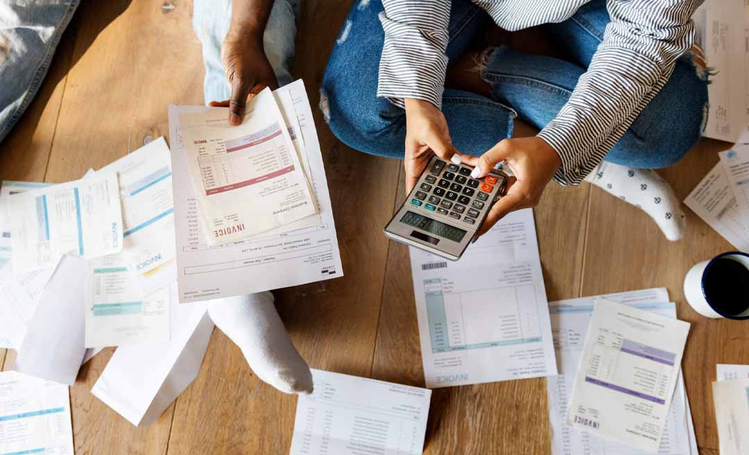 Número de famílias acreanas endividadas caiu em dezembro de 2024, diz pesquisa