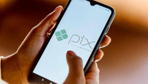 Pix registra crescimento na segunda quinzena de janeiro; número de transações totalizou R$ 1,923 bilhões