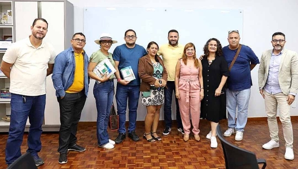 Governo mantém diálogo com sindicatos de trabalhadores da Educação e reafirma compromisso com responsabilidade fiscal