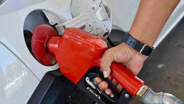 Preparem o bolso! Novo aumento no ICMS sobre combustíveis entra em vigor neste sábado, 1°, no Acre e em todo o país