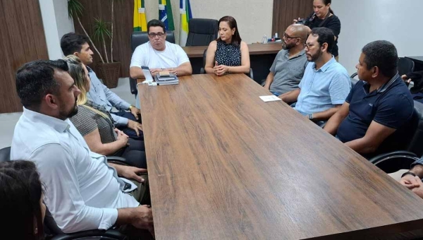 Em agenda institucional, Mailza Assis reafirma compromisso do Estado com Município de Brasileia