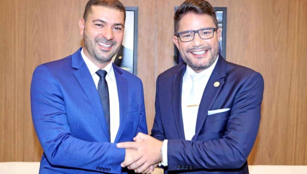 Nicolau pré-candidato a governador? Ao Blog da Hora, deputado cita Mailza e diz que é “do grupo de Gladson”