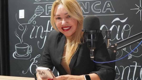 Podcast ‘Conversa Franca’ entrevista Sula Ximenes, presidente do DERACRE, sobre avanços e desafios da infraestrutura no Acre