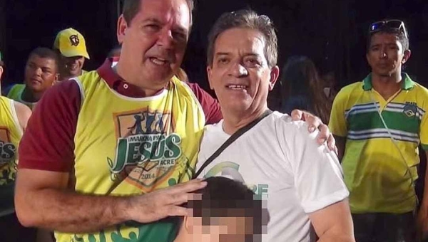 Após ter foto com Tião Viana divulgada, pastor e secretário adjunto de Bocalom detona jornalistas e dá indiretas: “Raça de víboras!”