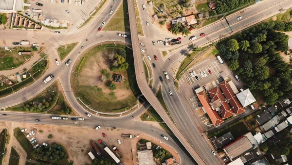 Administração Gladson Cameli abre licitações para obras de mobilidade em Rio Branco